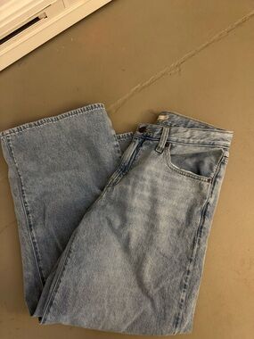 Levi’s middy wide leg ankle jeans 28” NWOT